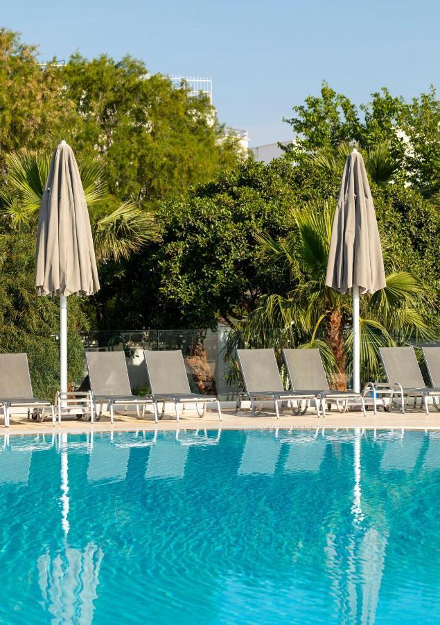 Charm Beach Hotel Akyarlar Exteriör bild